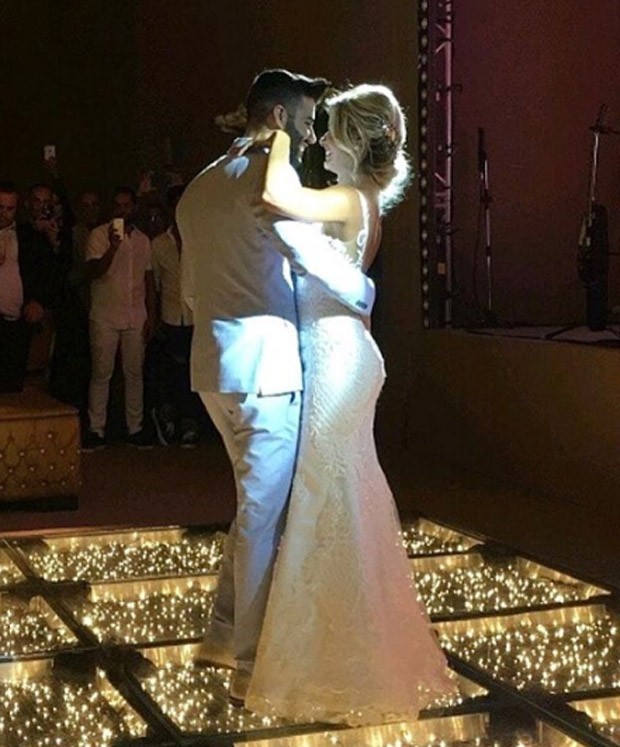 
        
            Veja fotos do casamento de Gusttavo Lima e Andressa Suita
        
    