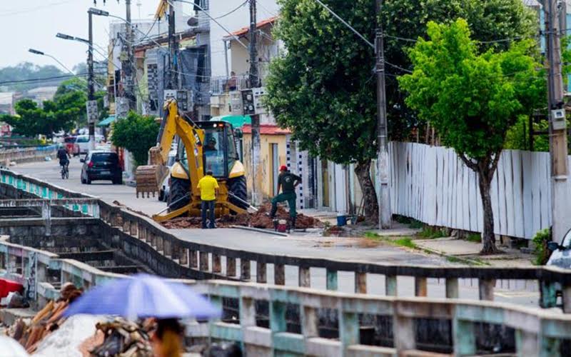 
        
            DOL registra vazamento de água em avenida de Belém
        
    
