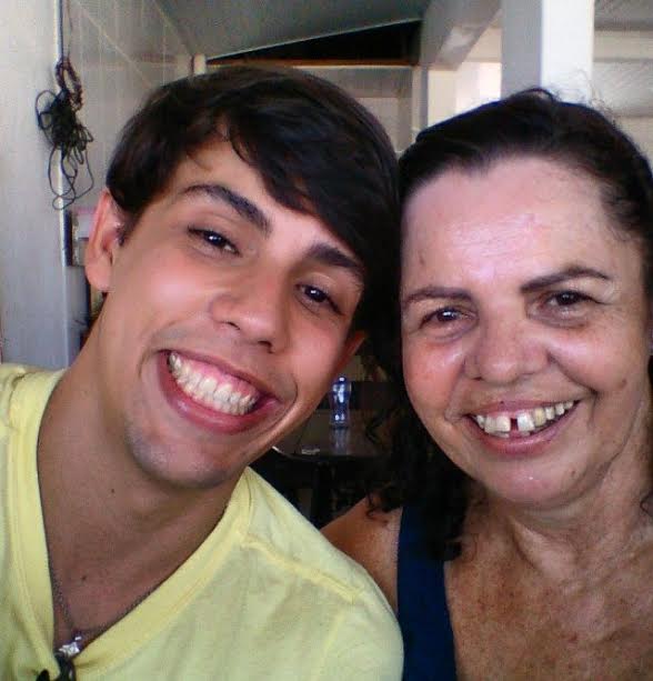 
        
            DOL homenageia mães com galeria especial
        
    