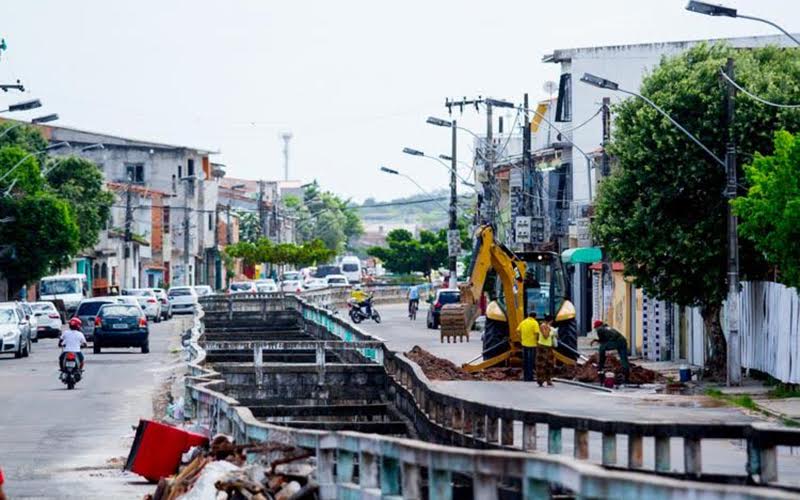 
        
            DOL registra vazamento de água em avenida de Belém
        
    