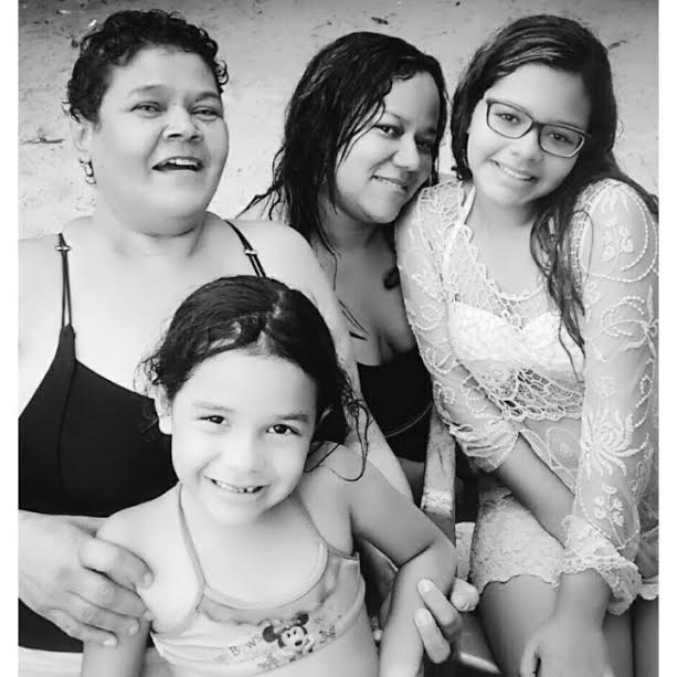 
        
            DOL homenageia mães com galeria especial
        
    