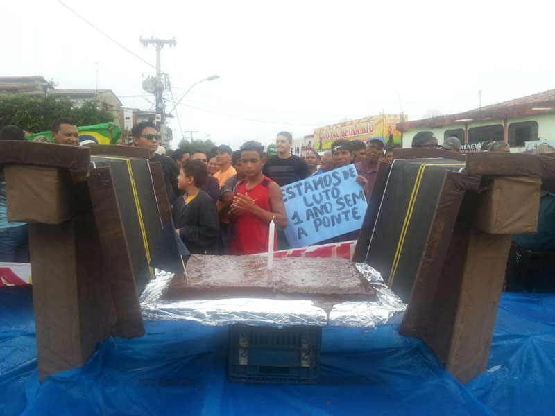 
        
            População paraense protesta contra demora em obras de ponte
        
    