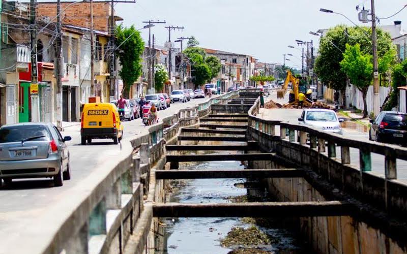 
        
            DOL registra vazamento de água em avenida de Belém
        
    