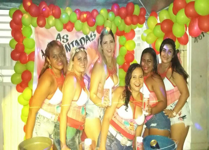 
        
            Veja a festa dos foliões pelo Pará
        
    