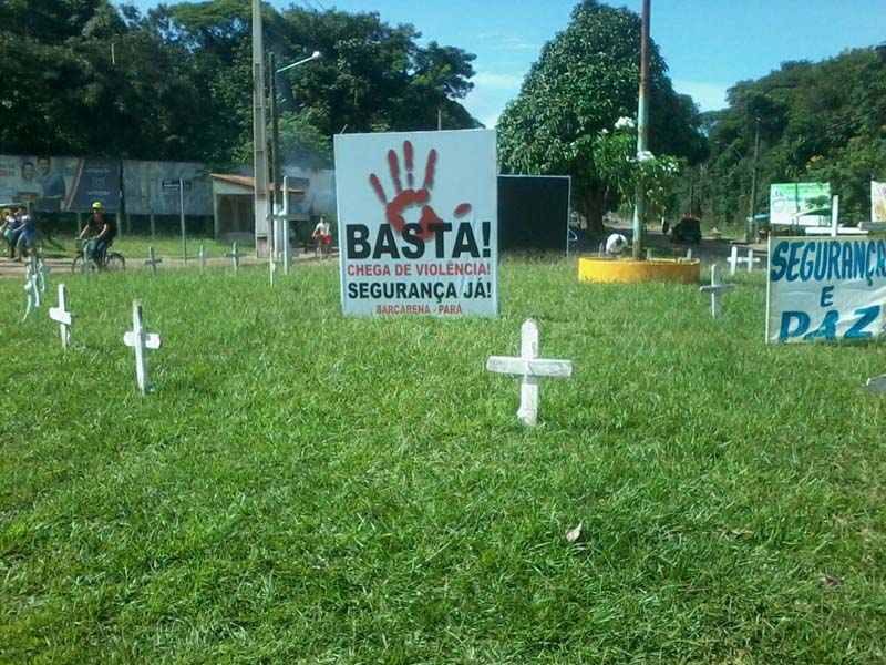 
        
            Vila dos Cabanos realiza manifestação pela paz
        
    