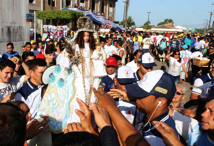 Vigia rende homenagens a Virgem de Nazaré