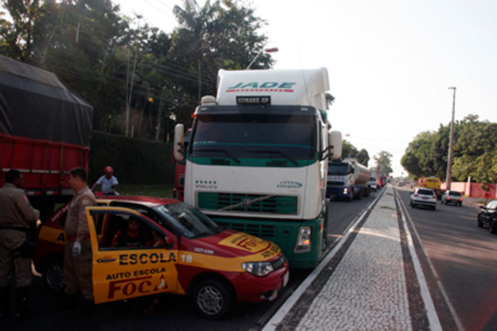
        
            Acidente na rodovia Mário Covas na manhã de hoje (
        
    