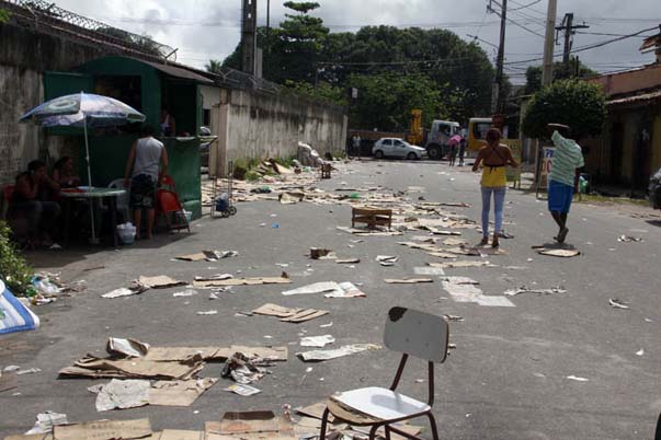 
        
            Recadastramento do Bolsa Família gera fila
        
    