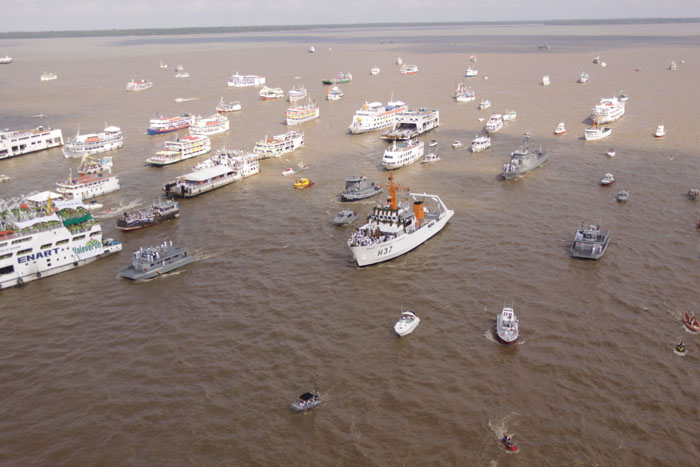 
        
            Romaria Fluvial
        
    
