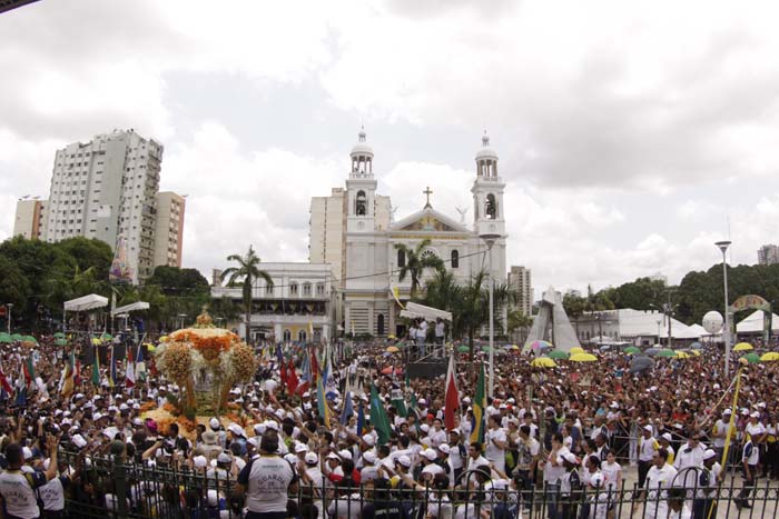 
        
            Círio 2010 - Chegada da imagem à Praça Santuário
        
    