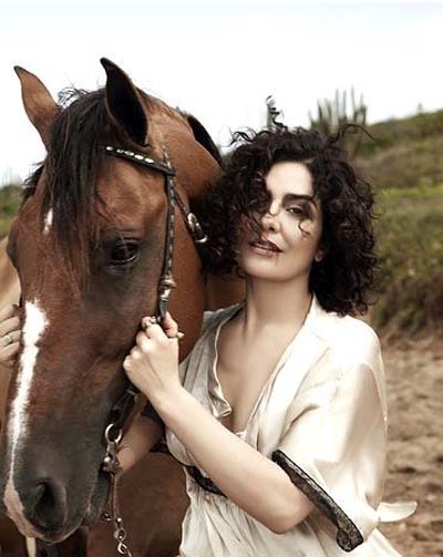 
        
            Letícia Sabatella faz seu primeiro ensaio sensual
        
    