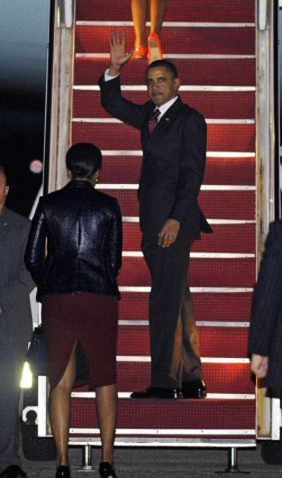 
        
            Imagens da chegada de Obama ao Brasil
        
    