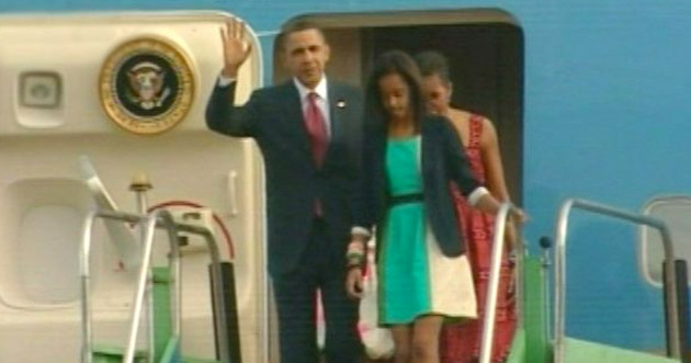 
        
            Imagens da chegada de Obama ao Brasil
        
    