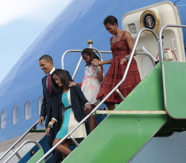 
        
            Imagens da chegada de Obama ao Brasil
        
    