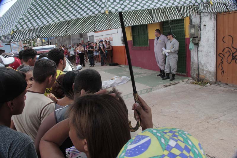 
        
            Jovem é assassinado a tiros no Benguí
        
    