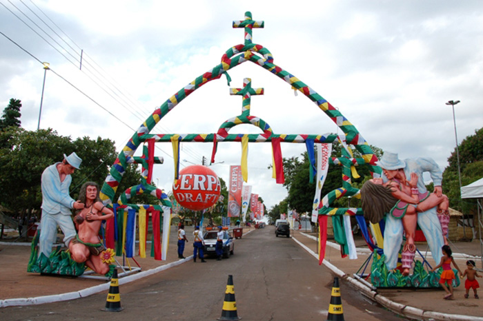 
        
            Veja imagens da tradicional festa do Sairé, em Santarém
        
    