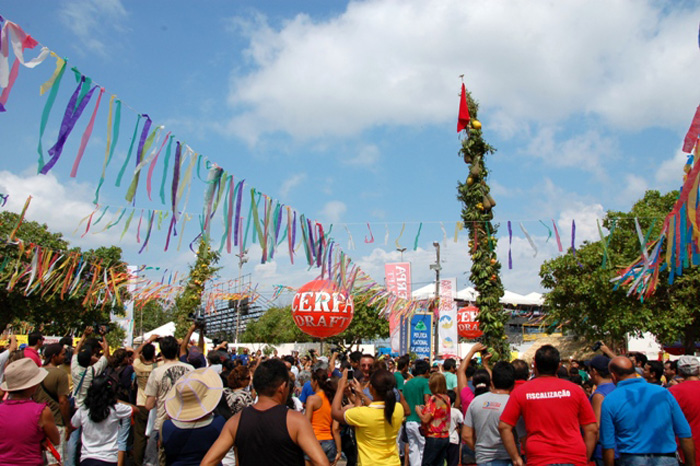 
        
            Veja imagens da tradicional festa do Sairé, em Santarém
        
    