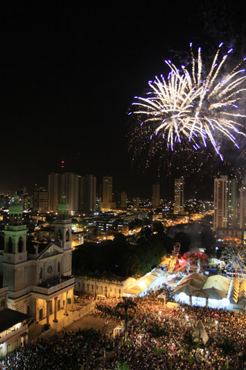 
        
            Queima de Fogos encerra quadra Nazarena
        
    