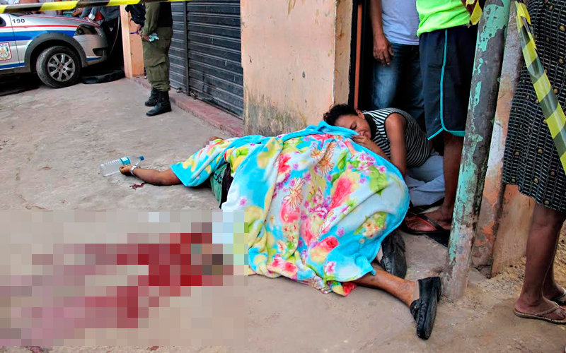 
        
            Comerciante reage a assalto e é morto a tiros
        
    