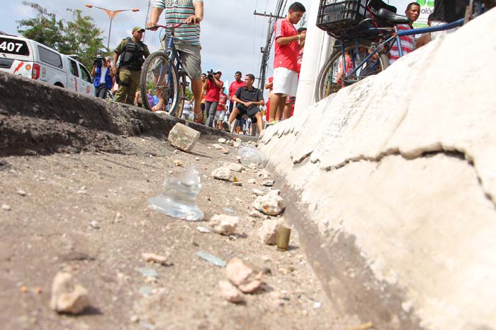 
        
            Briga de torcidas causa estragos na Curuzu
        
    