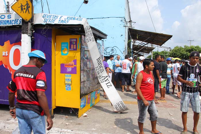 
        
            Briga de torcidas causa estragos na Curuzu
        
    