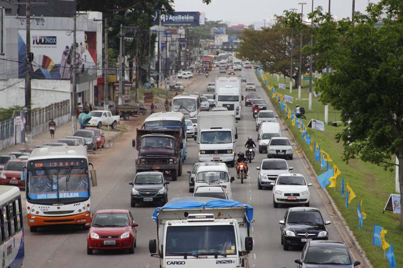 
        
            Fortes chuvas causam transtornos em Belém
        
    