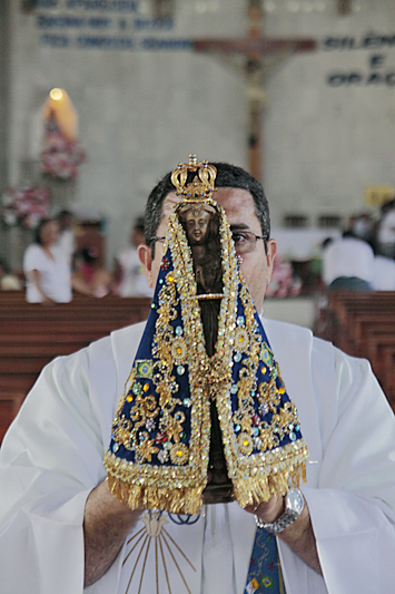 
        
            Veja as imagens do Círio de Aparecida na Pedreira
        
    