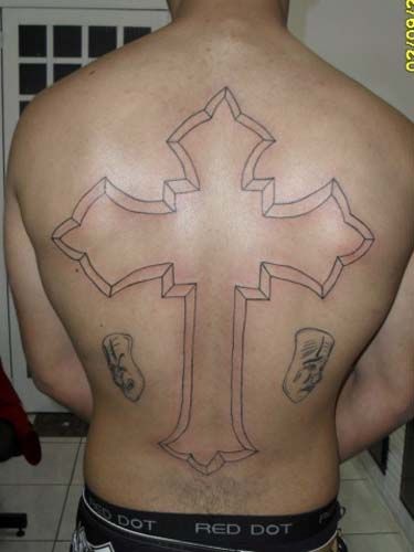 
        
            Veja significado de tatuagens usadas nas cadeias
        
    