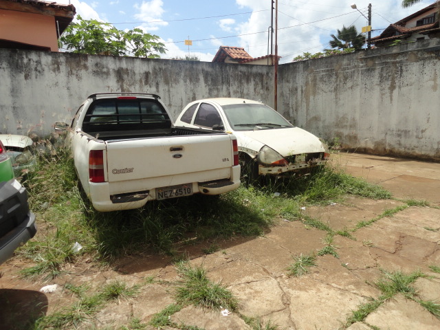 
        
            Servidores denunciam abandono em unidades do Detran
        
    