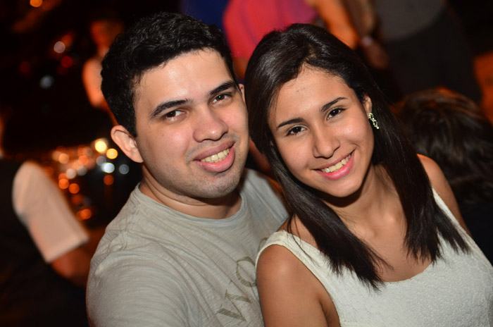 
        
            Coluna Meg Barros
        
    