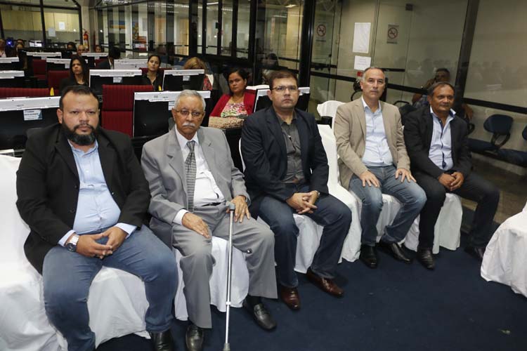 
        
            DIÁRIO DO PARÁ recebe homenagem da Assembleia Legislativa
        
    