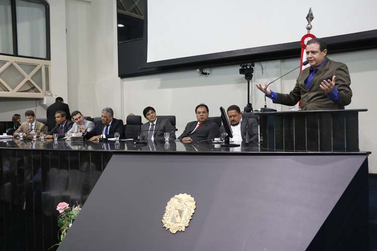 
        
            DIÁRIO DO PARÁ recebe homenagem da Assembleia Legislativa
        
    