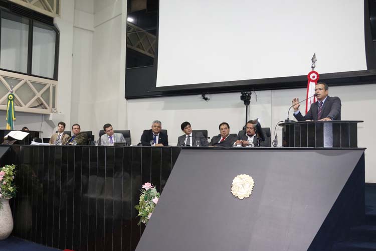 
        
            DIÁRIO DO PARÁ recebe homenagem da Assembleia Legislativa
        
    