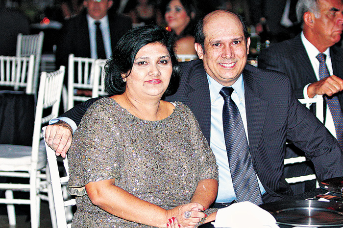 
        
            Carmem Souza: Uma festa pontuada pela emoção
        
    