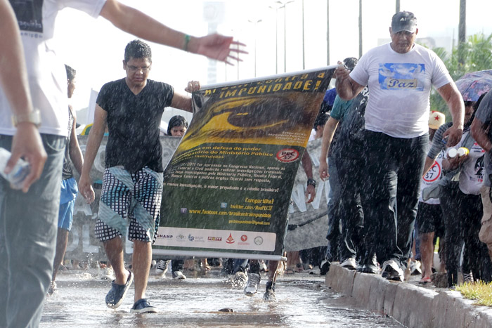 
        
        
            Manifestantes cobram melhorias em Ananindeua
        
    