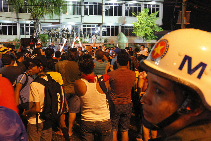 
        
        
            Manifestantes cobram melhorias em Ananindeua
        
    