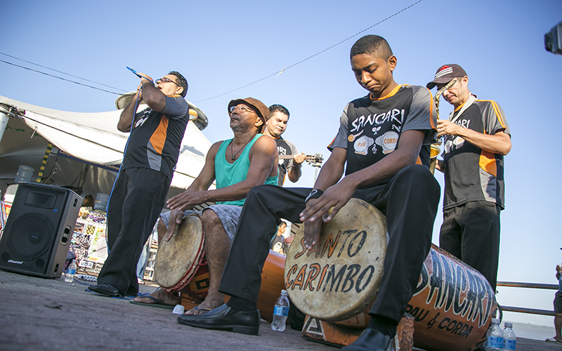
        
            Carimbó e guitarrada ganham espaço nacional
        
    