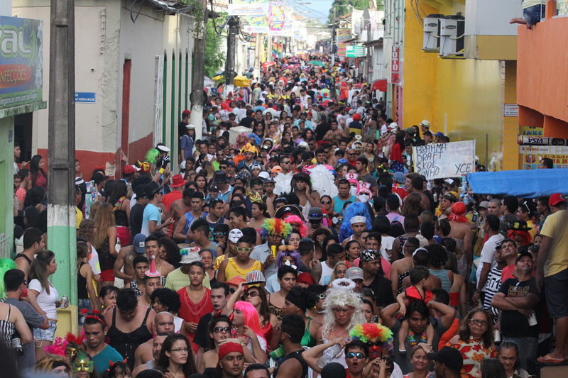 
        
            Um guia para escolher onde curtir a folia
        
    
