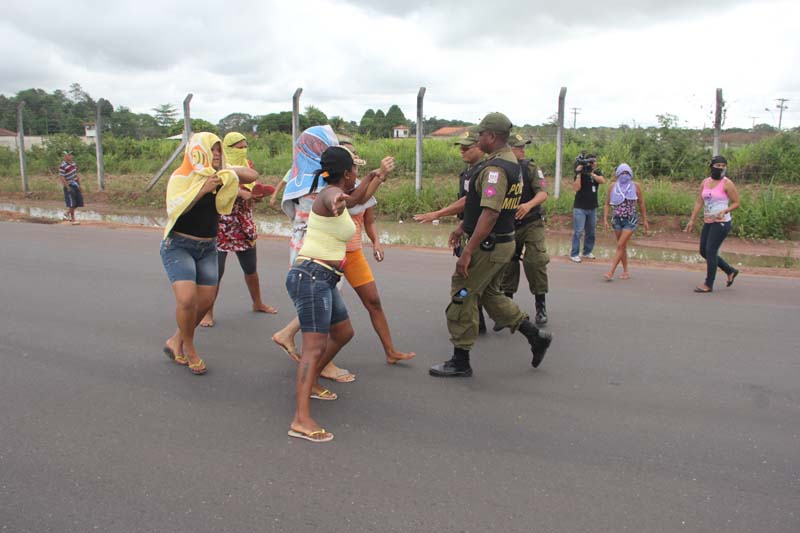 
        
            Detentos fazem motim em Penitenciária do Pará
        
    