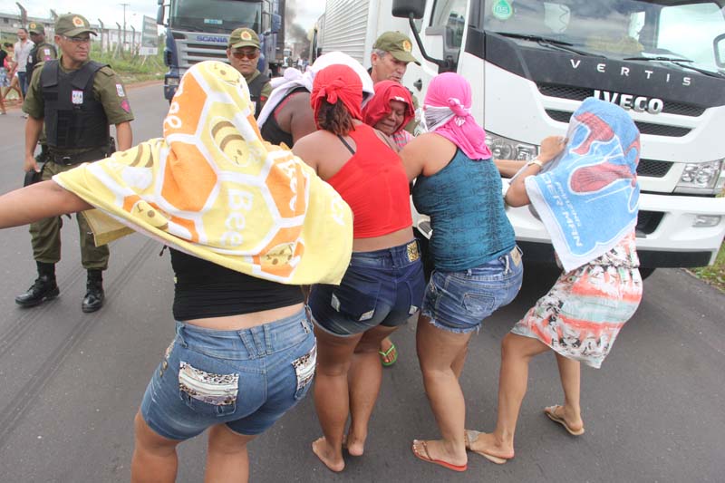 
        
            Detentos fazem motim em Penitenciária do Pará
        
    