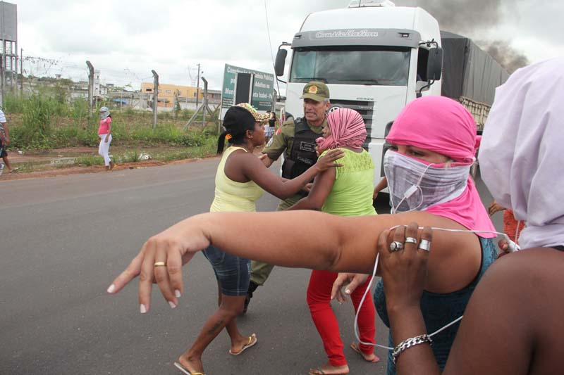 
        
            Detentos fazem motim em Penitenciária do Pará
        
    