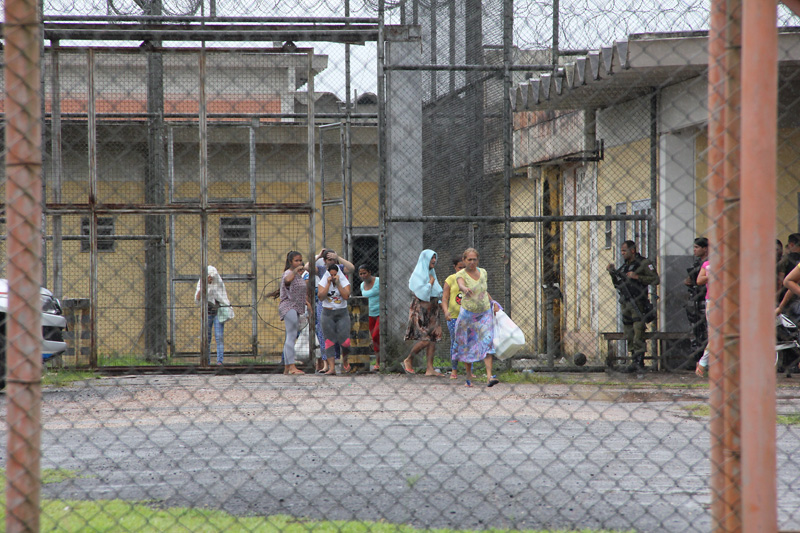 
        
            Vinte fogem de presídio em Americano
        
    