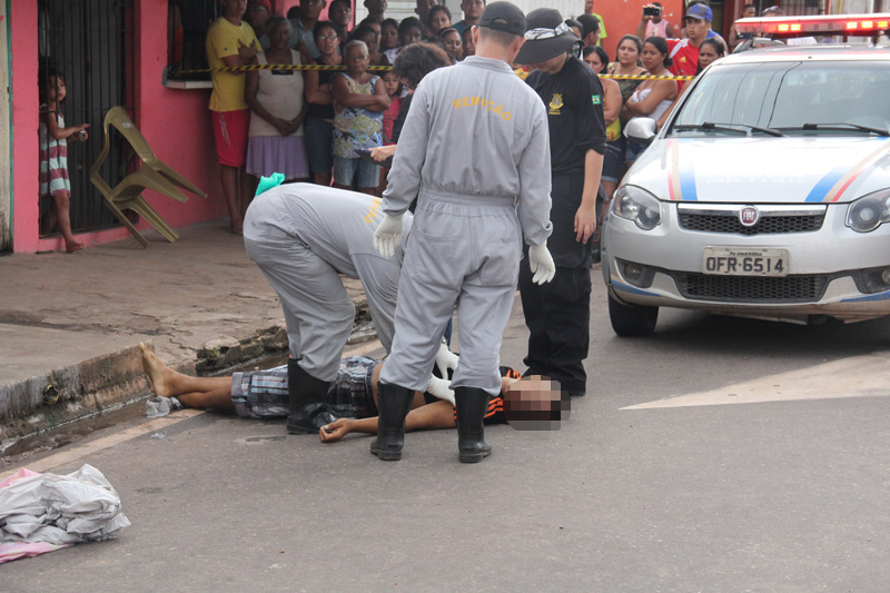 
        
            Discussão termina em morte dentro de igreja
        
    