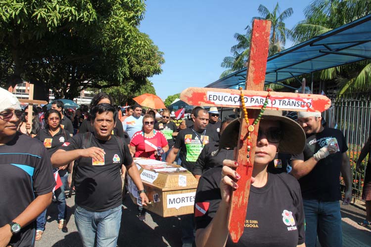 Servidores do Detran reivindicam melhorias
