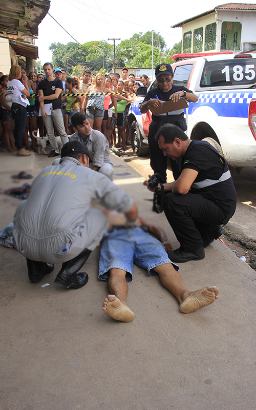 
        
            Homem é executado a tiros no Bengui
        
    