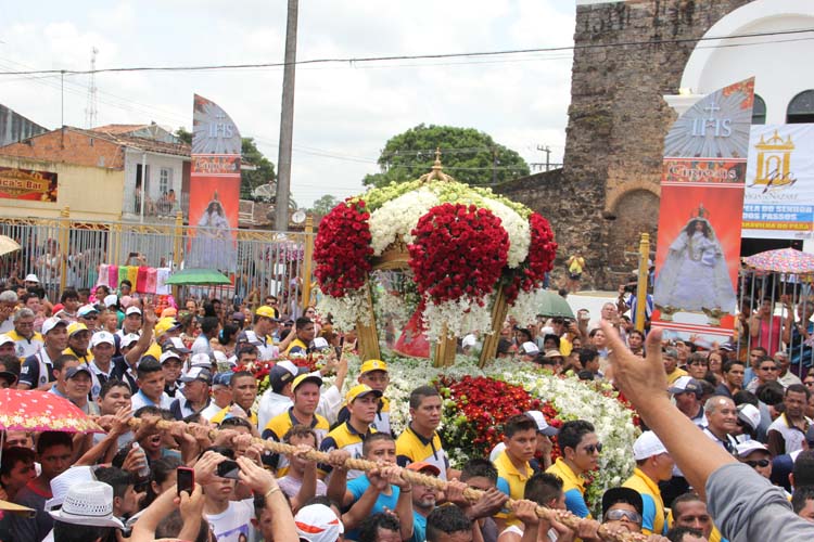 
        
            Vigia festeja Nossa Senhora de Nazaré   
        
    