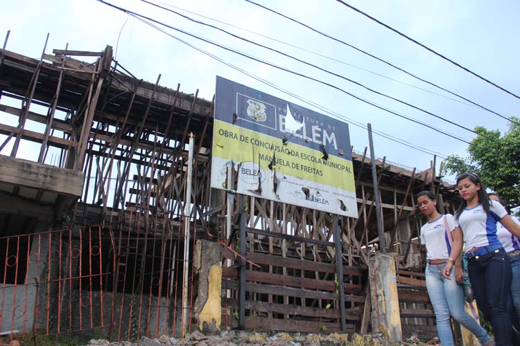 
        
            Zenaldo não conclui obras em escola
        
    