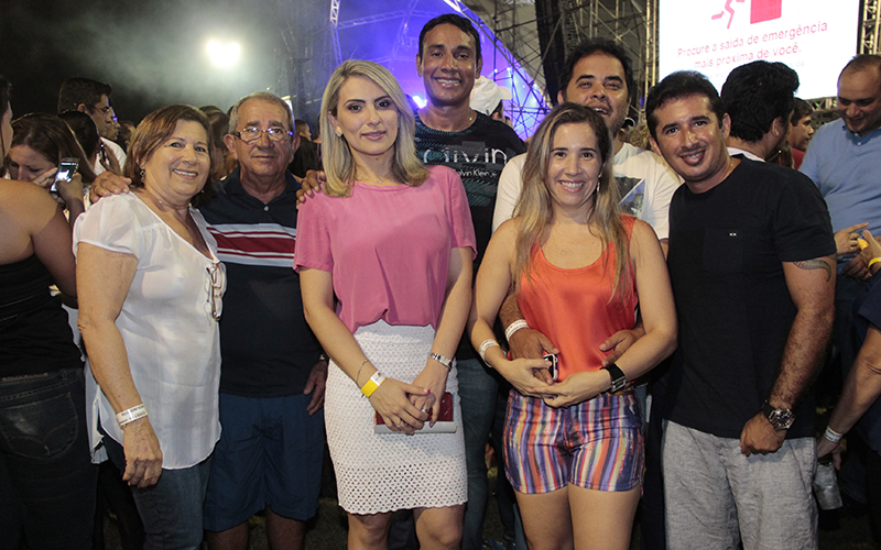 
        
            A-ha faz show em Barcarena e emociona fãs
        
    