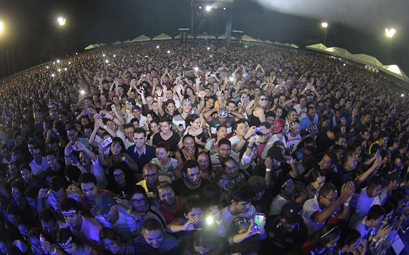 
        
            A-ha faz show em Barcarena e emociona fãs
        
    