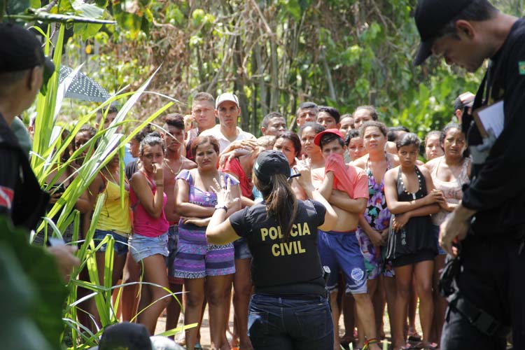 
        
            Jovem é morto a tiros em Icoaraci
        
    